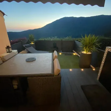 Superb For 4 People Apartment